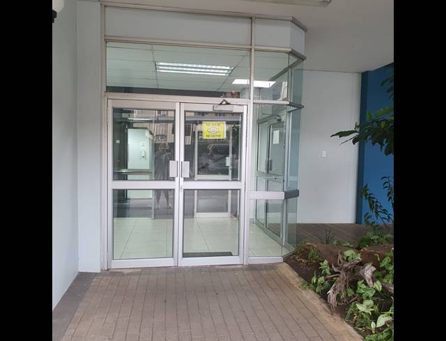 100M² OFFICE TO LET IN GLENWOOD